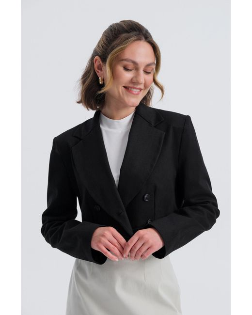 Baltér Black Capri Noir Blazer