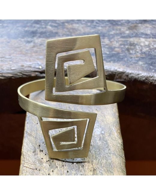 Zeworks Metallic Hypnosis Bracelet