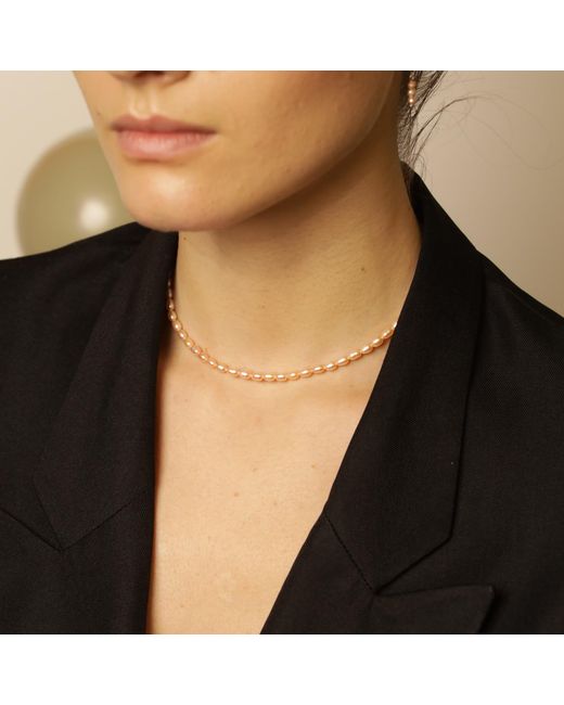 Pearl Code White Peach Pearl Huggie Earrings – Small Hoops