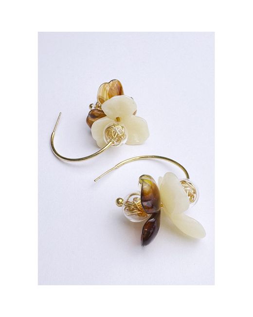 Paisie Metallic Neutrals Amber Bloom Hoop Earrings