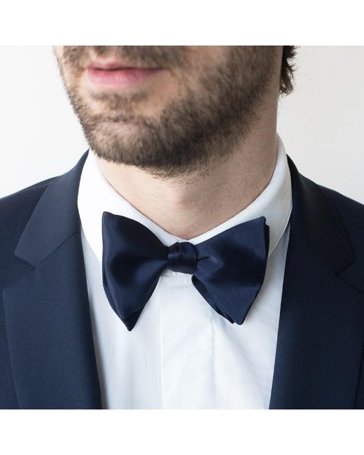 LE COLONEL Blue Silk Classic Bow Tie for men