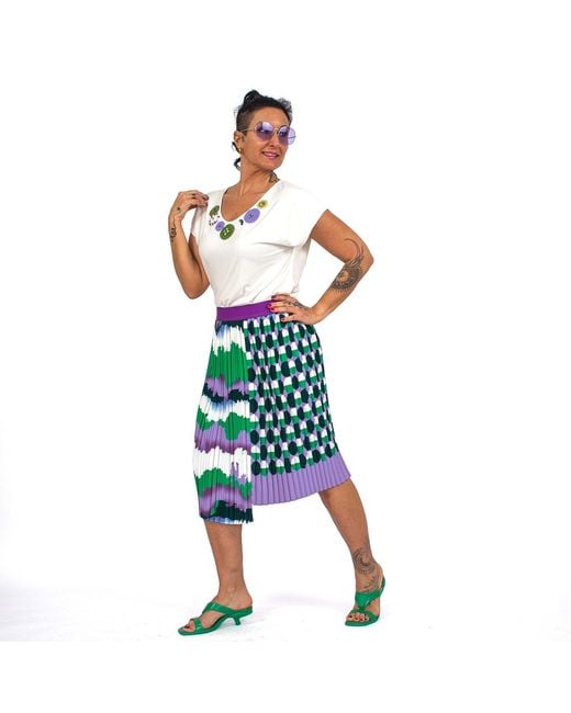 Lalipop Design Green Asymmetric Midi Pleated Skirt With Wavey & Polka Dot Print