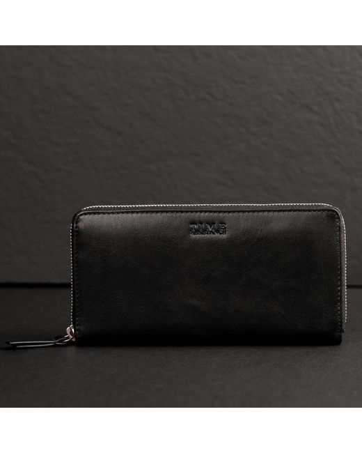 Time Resistance Black Leather Continental Wallet