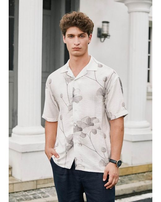 Vayla White Lightweight Short Sleeve Printed Shirt for men