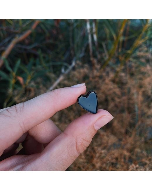 Make Heads Turn Black Enamel Pin Heart
