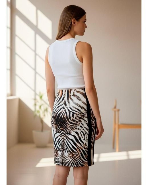 Conquista Black Animal Print Pencil Skirt With Side Panels