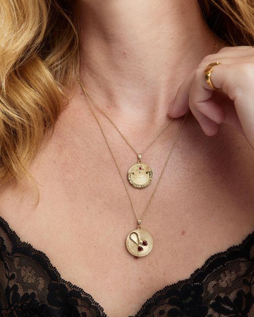 Déclarer Metallic Lucky Star Pendant