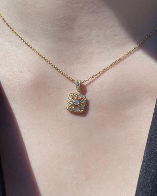Diamonbliss Metallic Marilyn Monroe Vintage Square Pendant Necklace
