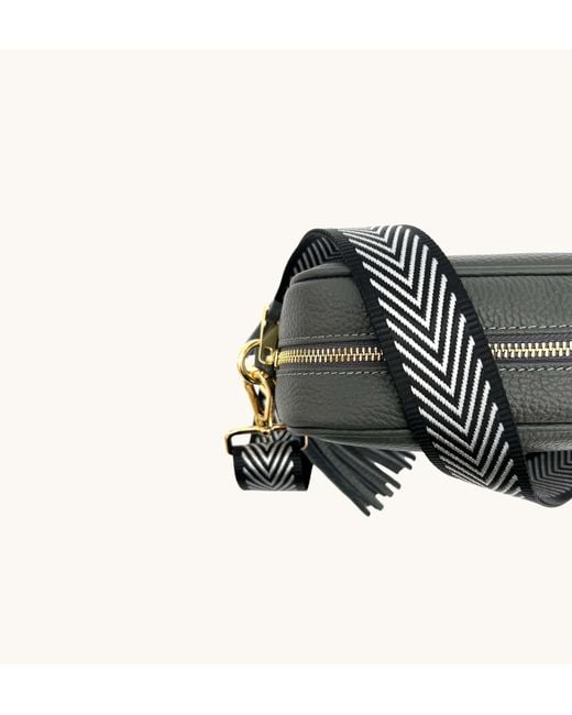 Apatchy London Black And Chevron Strap