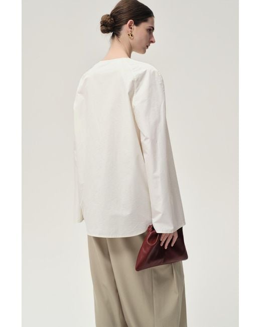 FRONT ROW SHOP White Sculptural Shaped Shirt Off
