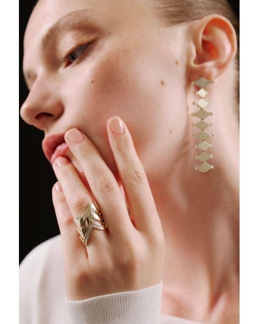 Dime Tribe Metallic Zigzag-Shaped Diamond Detailed Ring