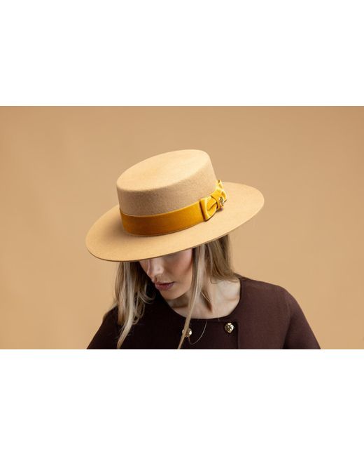 Le Trap White Neutrals Paris Camel