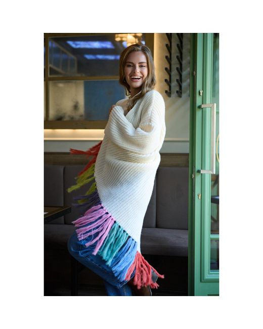 Saachi Red Tassel Knit Kimono