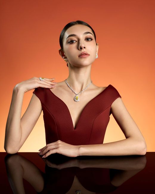 Arte Madrid Metallic Casa Real Imperial Statement Earrings