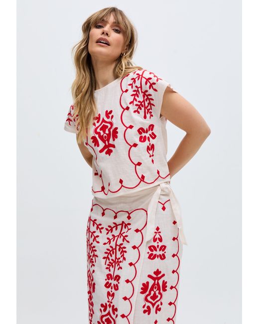 Raffya Fraya Cross Hatch Embroidered Crop Top