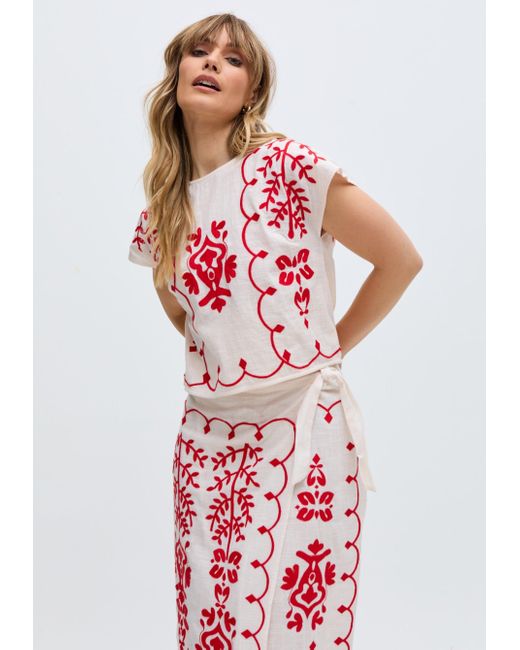 Raffya Fraya Cross Hatch Embroidered Crop Top
