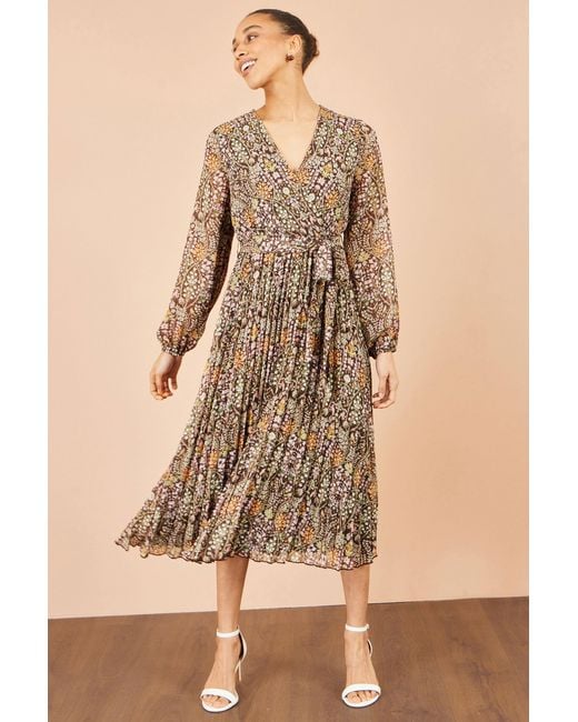 Yumi' Brown Ditsy Floral Pleated Midi Dress