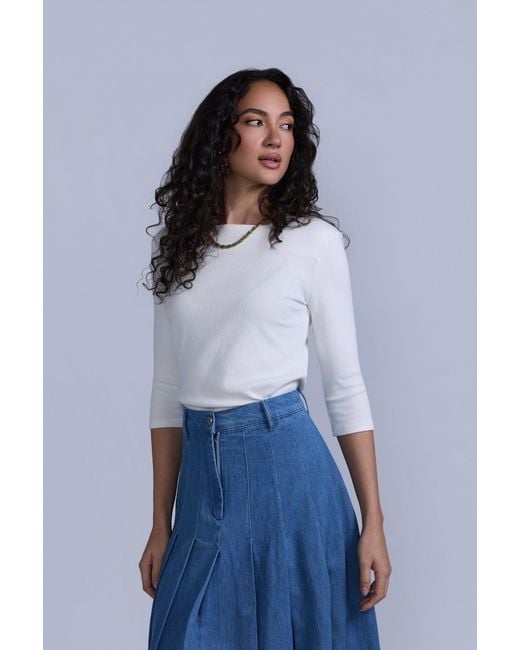 Rave on Trend White Square Neck Ribbed Tee
