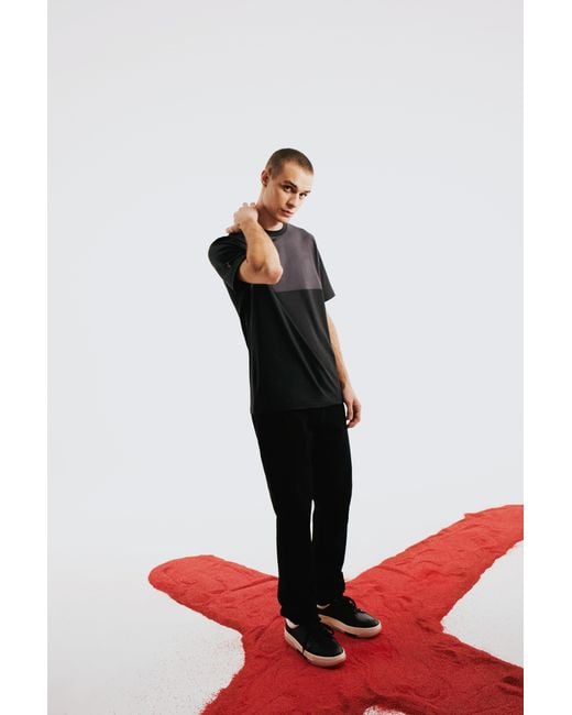 Pcfg Black Panelled Running Tee for men