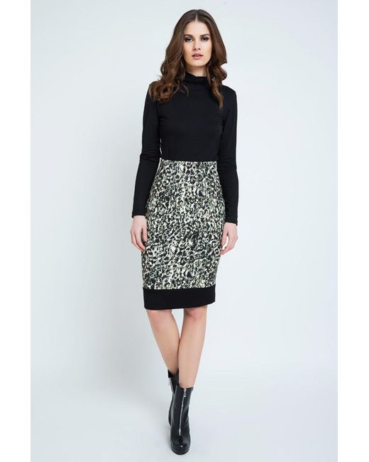 Conquista Black Animal Print Skirt