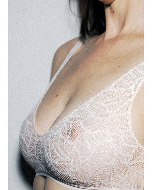 Bott Lingerie Black Soft Lace Bralette – Rosé