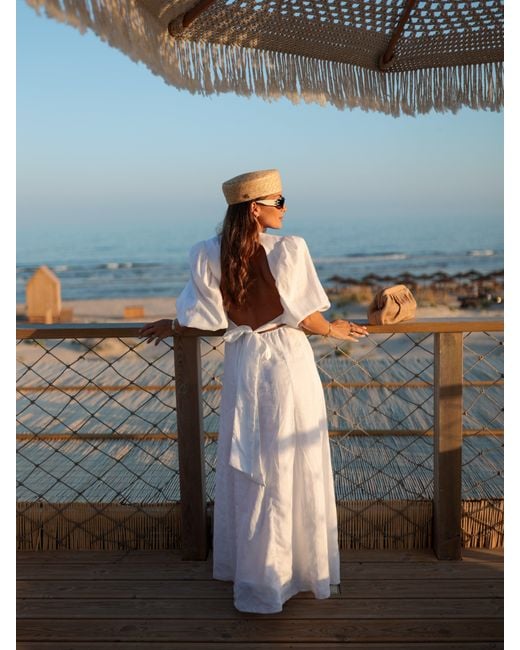 Le Trap White Neutrals Paros