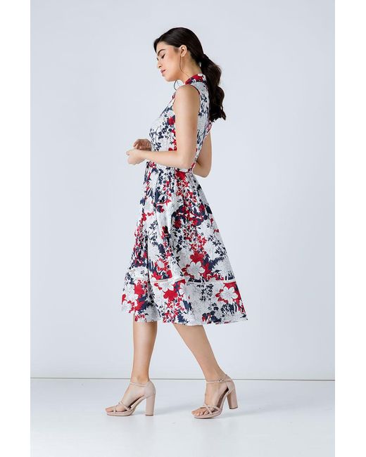 Conquista White Floral Print Dress With Belt
