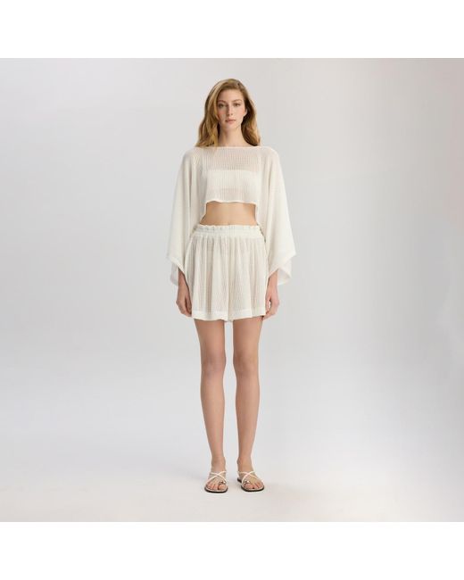 Lilamie White Carmen Top