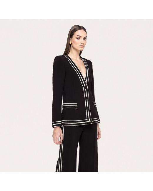 Nissa Black Single-Breasted Suit Jacket