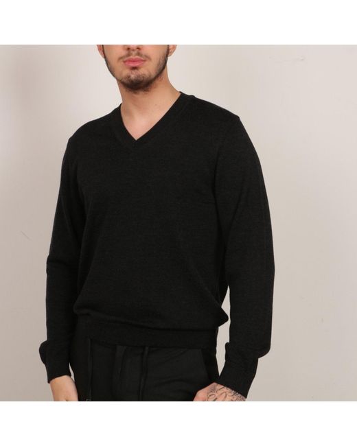 Nuvv Collection Black V-Neck Merino Wool Sweater – Italian Yarn for men