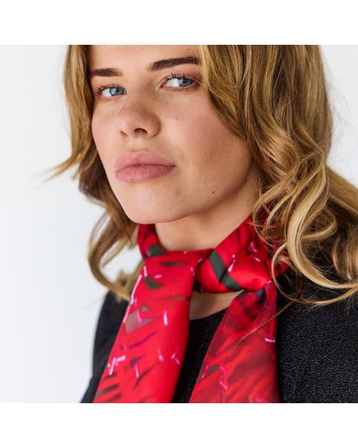 Lindsay Nicholas New York Red Melbourne Scarlet Burst Silk Scarf