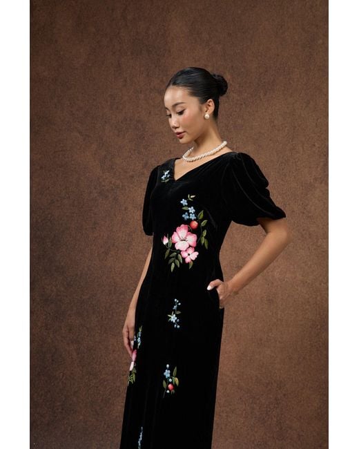 Silk and Bears Black Hand-Embroidered Silk Velvet Puff-Sleeve Maxi Dress — Floral — Velvet Atelier