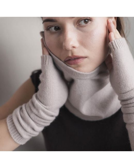 Fiora Muse Purple Cashmere Arm Warmers