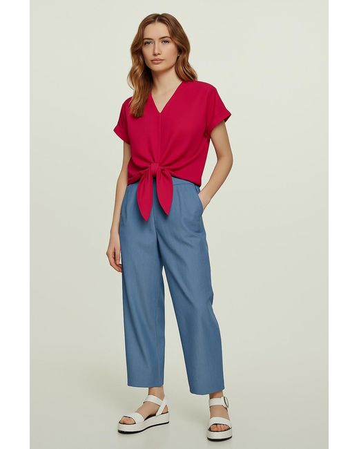 Conquista Red Tie-Front Blouse