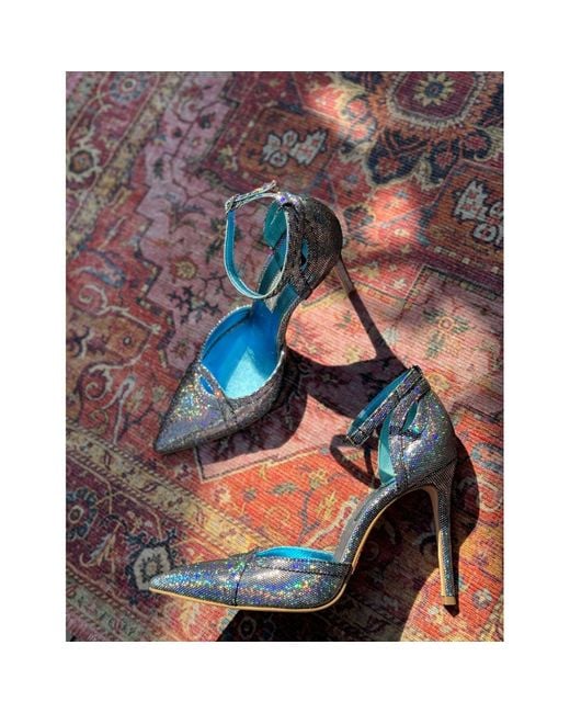 The 5Th Element Blue Ashanti Pumps