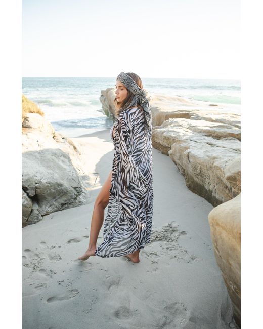 Jennafer Grace Metallic Zebra Queen Kimono