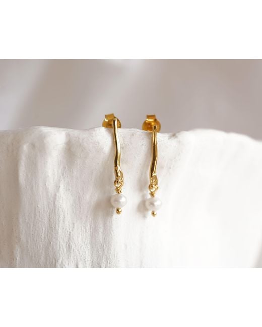 Isla Silver Metallic Pearl Drop Earrings