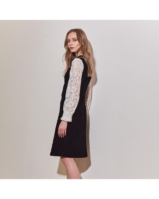 Roch Perel Black Slevevless Quilted Velvet Dress