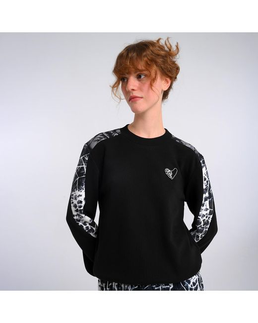 Lalipop Design Black Heart Embellished Sweatshirt