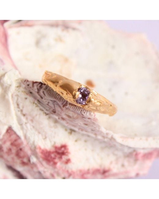 ASSUWA Metallic Amphitrite Ring With Amethyst