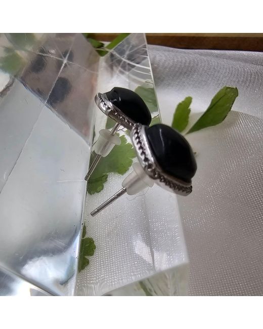 Farra Black Square Shaped Agate Stud Earrings