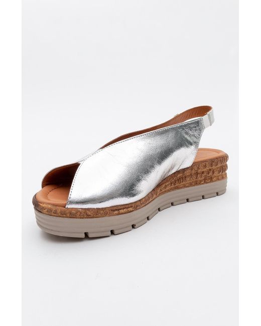 Forever & Always Shoes Brown Blom Leather Platform Sandal
