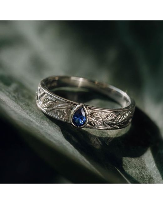 Azura Jewelry New York Blue Mallorn Leaf Sapphire Band Vermeil for men