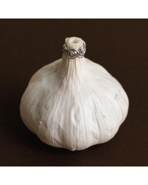 EVA REMENYI White Origin Ear Cuff