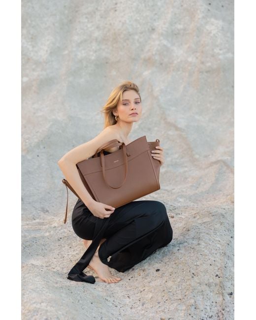 Saonara Brand Brown Shopping Bag Chestnut Leather