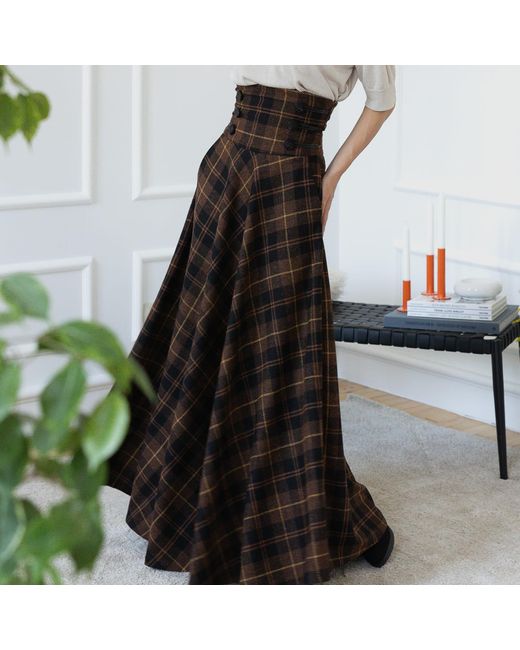 Nikka Place Black Long Wool Skirt With High Waist And Pockets