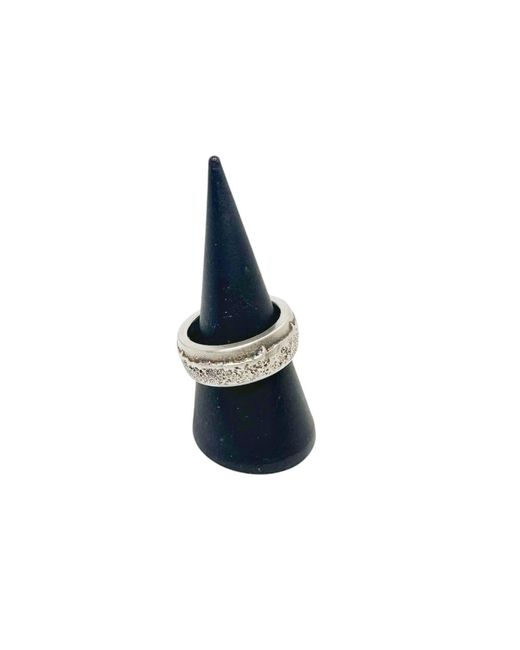 Tg-Jewellery by Tamara Gervasio Metallic Strata Band Ring – Recycled Sterling Sand Cast