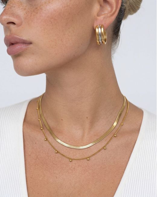 Elk & Bloom Metallic Chunky Two-Tone Ringed Hoops