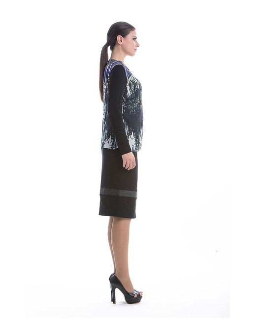 Conquista Black Classic Straight Skirt