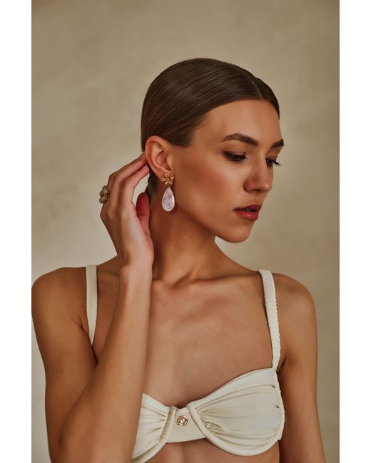 Decolet the label White Luna Earrings